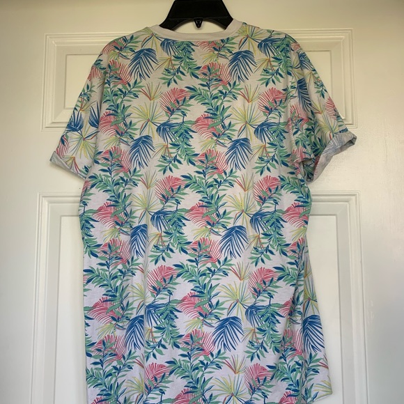 🛍FREE PLANET Tropical Print Pocket Tee-size M - Picture 3 of 7